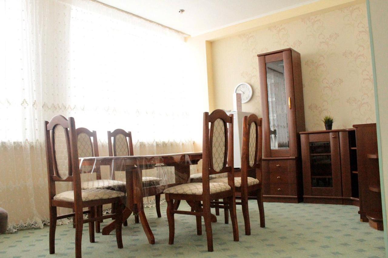 Павлодар酒店 外观 照片